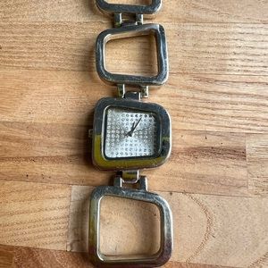 Valletta ladies square silver tone fashion bracelet watch NEW BATTERY